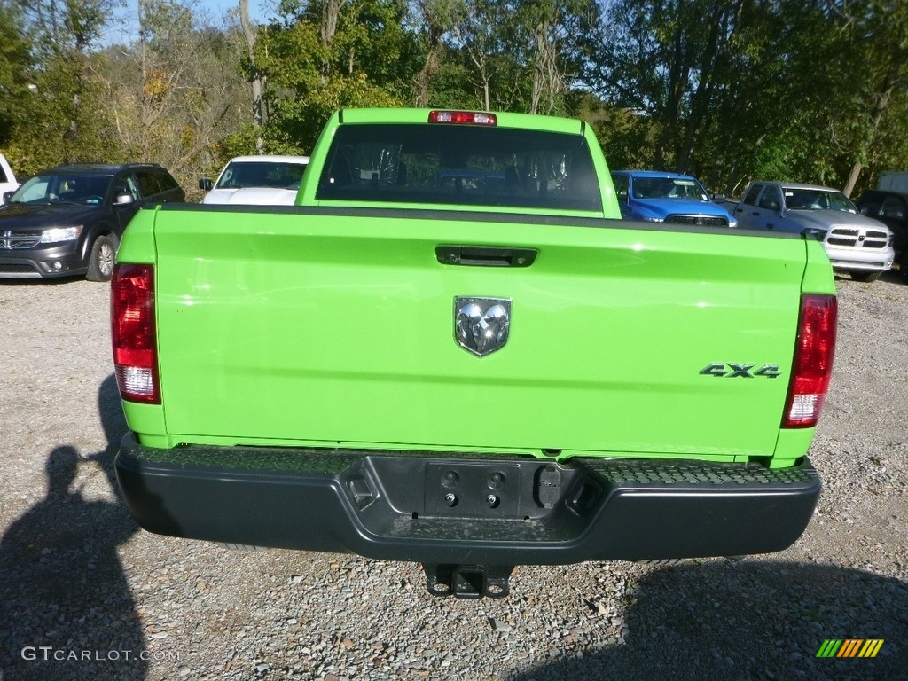 2018 2500 Tradesman Crew Cab 4x4 - Black Forest Green Pearl / Black/Diesel Gray photo #4