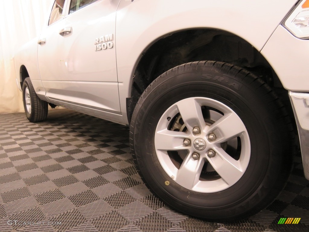 2018 1500 SLT Quad Cab 4x4 - Bright Silver Metallic / Black/Diesel Gray photo #3