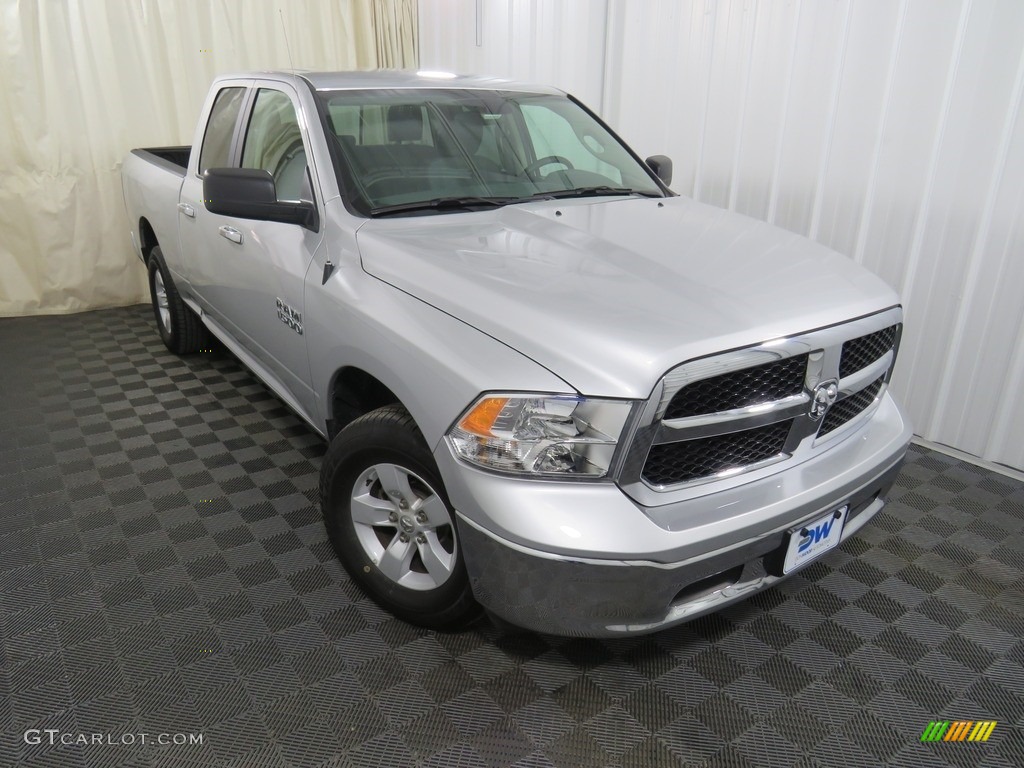 2018 1500 SLT Quad Cab 4x4 - Bright Silver Metallic / Black/Diesel Gray photo #5