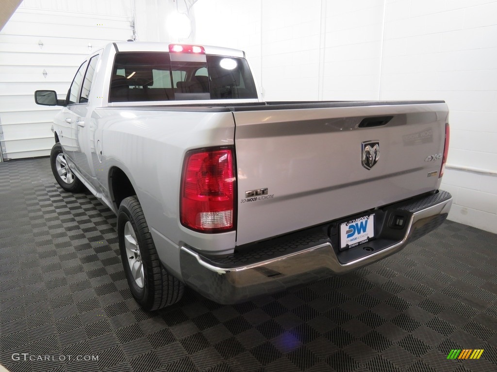 2018 1500 SLT Quad Cab 4x4 - Bright Silver Metallic / Black/Diesel Gray photo #12