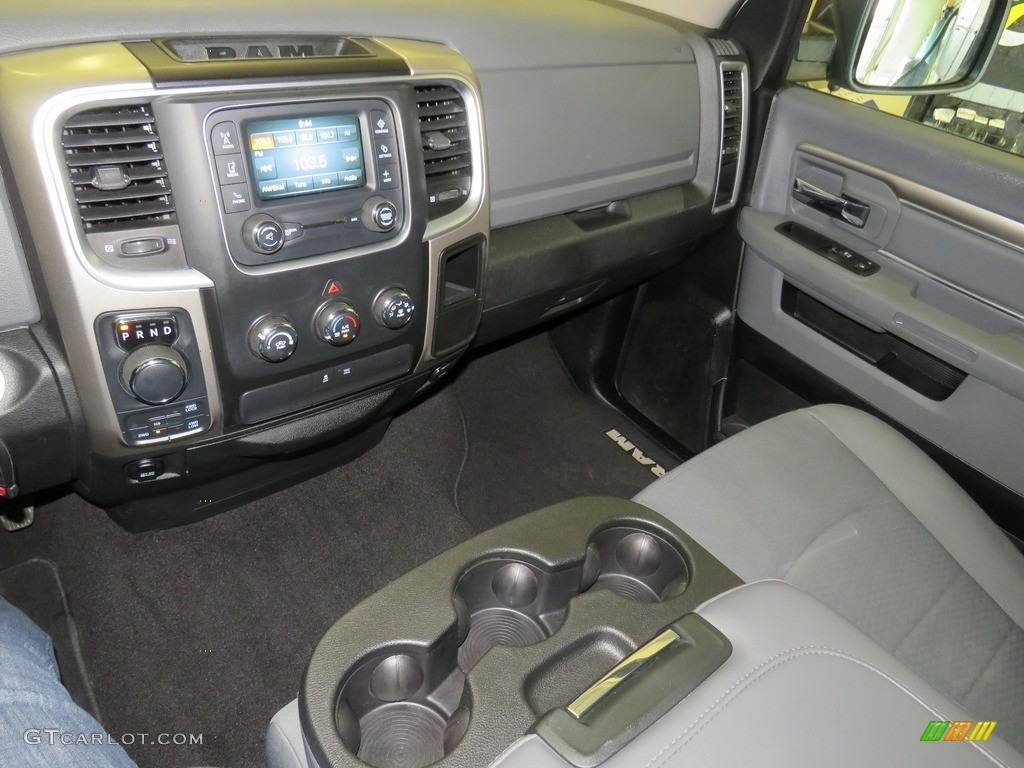 2018 1500 SLT Quad Cab 4x4 - Bright Silver Metallic / Black/Diesel Gray photo #20