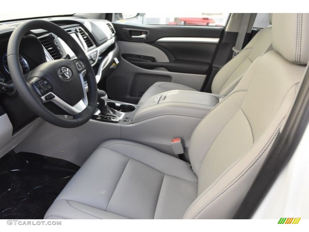 2019 Toyota Highlander SE AWD Front Seat Photo #130068446