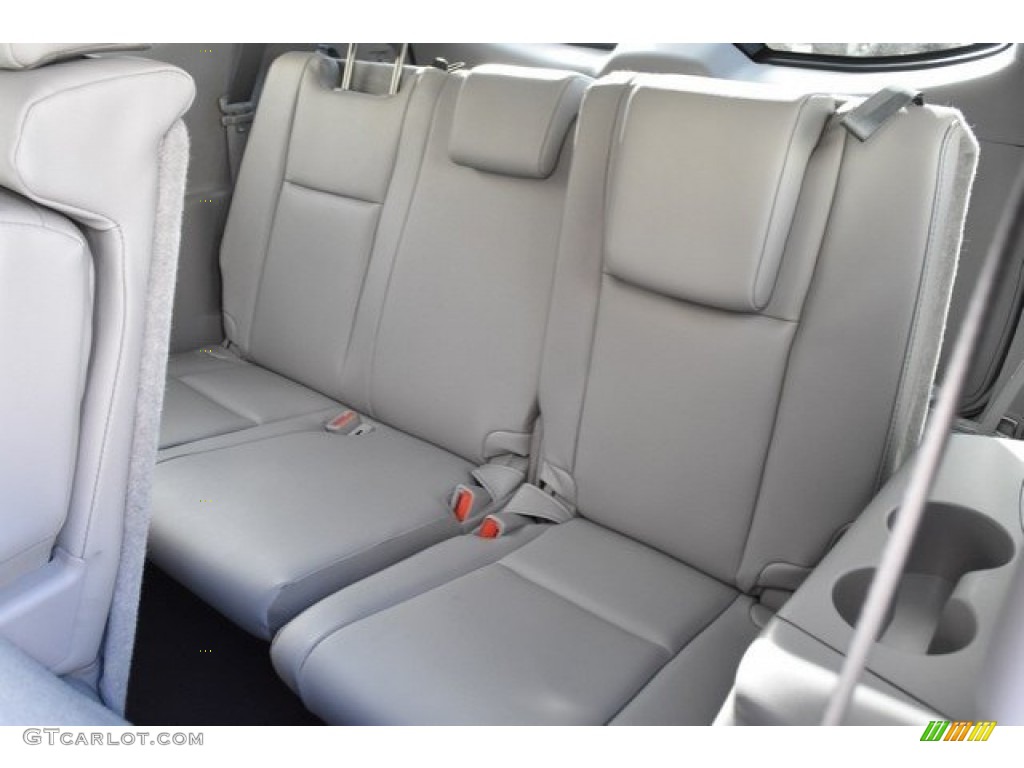 2019 Toyota Highlander SE AWD Rear Seat Photo #130068629