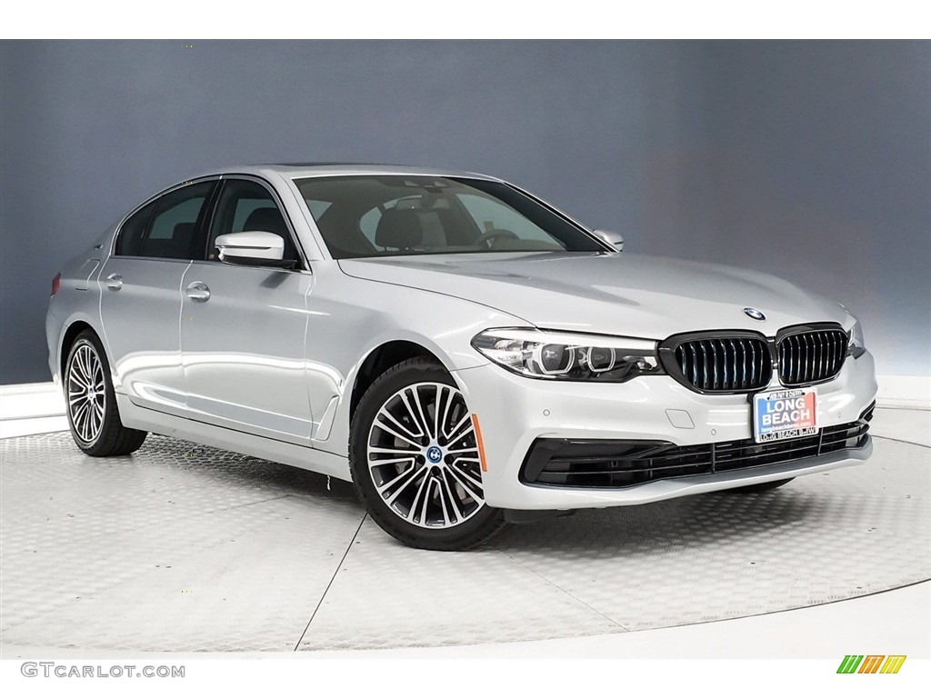 2019 5 Series 530e iPerformance Sedan - Glacier Silver Metallic / Black photo #12