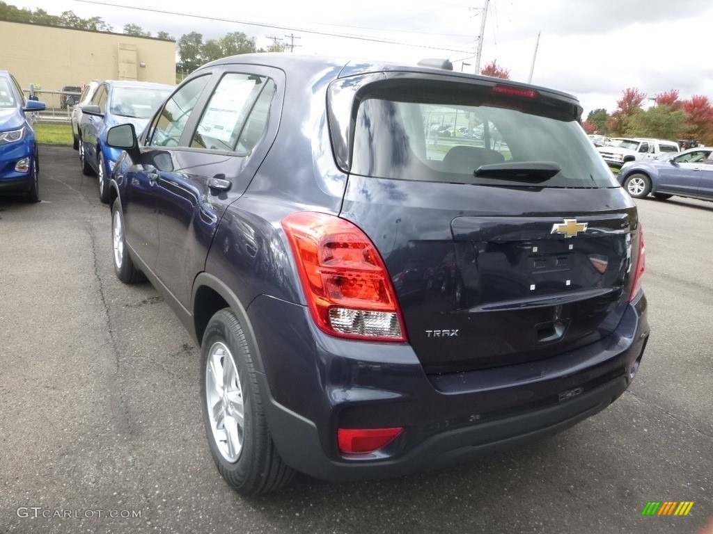 2019 Trax LS - Storm Blue Metallic / Jet Black photo #3