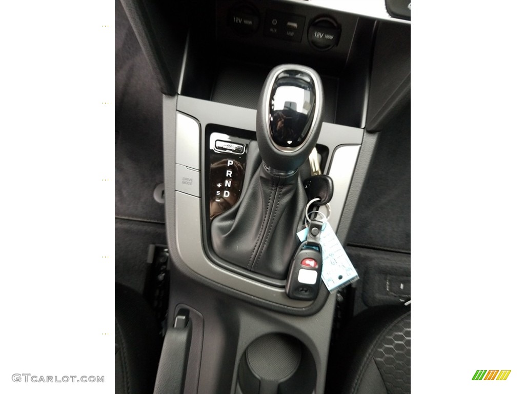 2019 Hyundai Elantra SE 6 Speed Automatic Transmission Photo #130074537