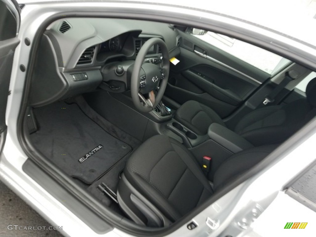 2019 Elantra SE - Symphony Silver / Black photo #17