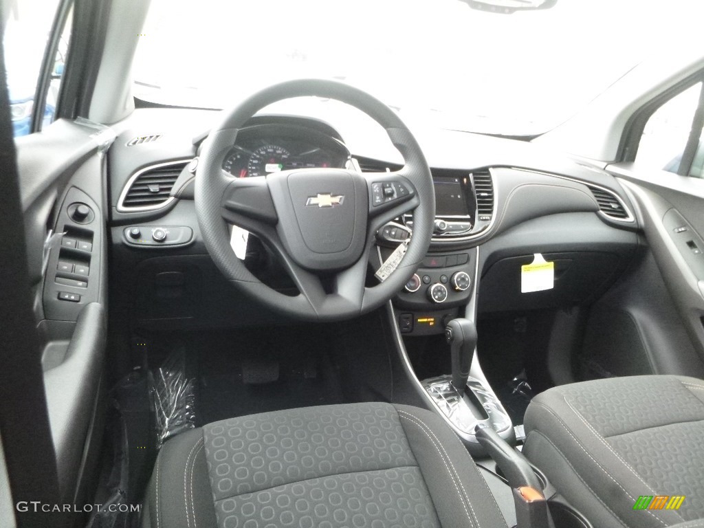 2019 Chevrolet Trax LS Jet Black Dashboard Photo #130074663