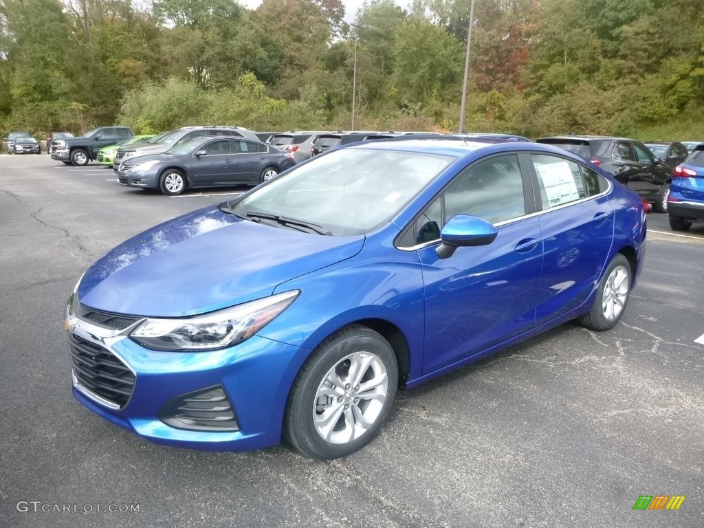 2019 Kinetic Blue Metallic Chevrolet Cruze Lt 130069860