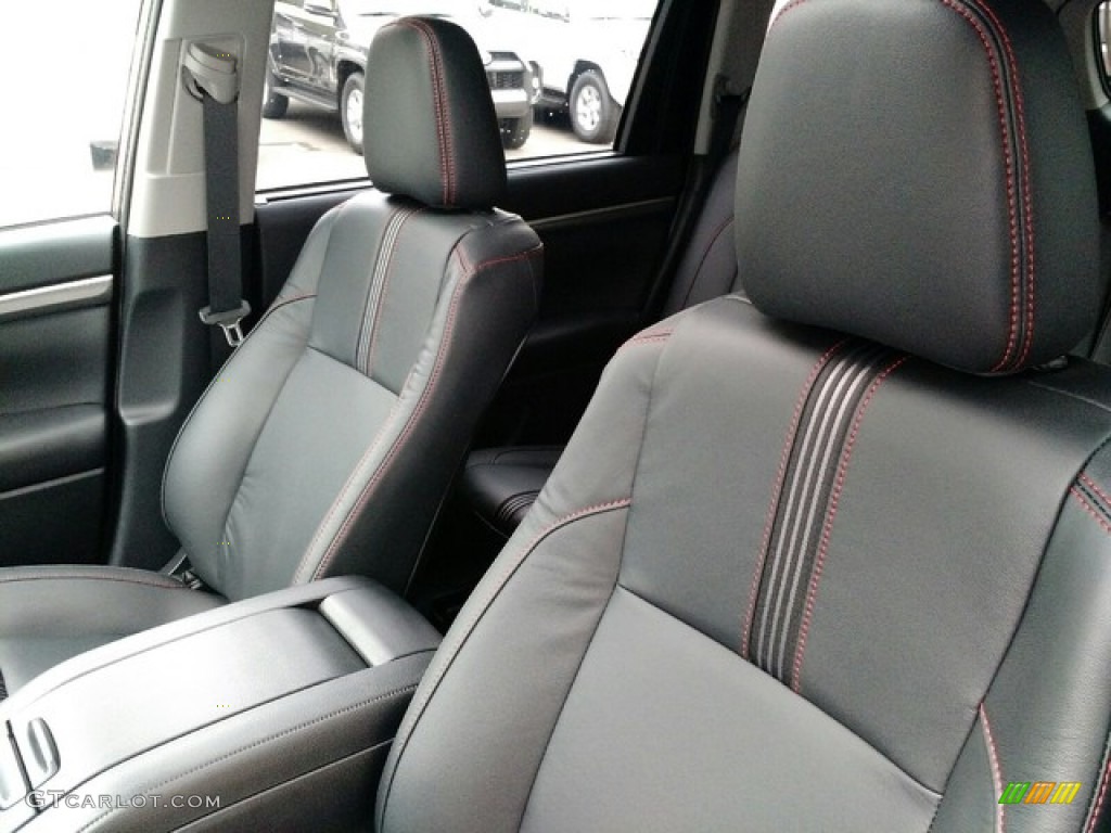 2019 Toyota Highlander SE AWD Front Seat Photo #130075521