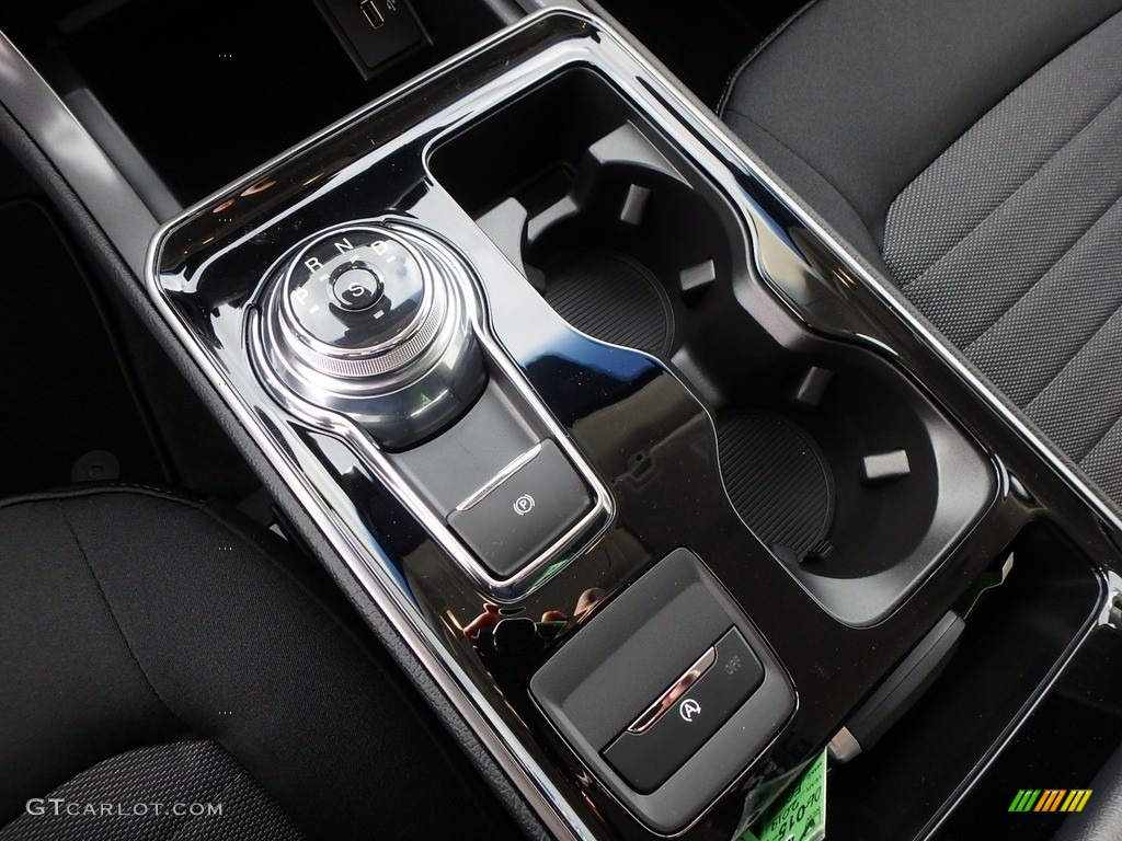 2019 Ford Edge SE AWD Transmission Photos