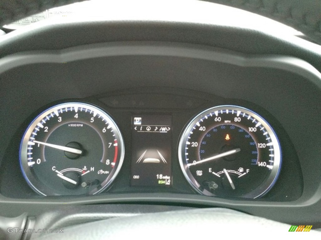 2019 Toyota Highlander XLE AWD Gauges Photo #130075920