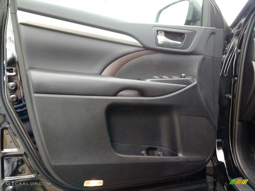 2019 Toyota Highlander XLE AWD Black Door Panel Photo #130076454