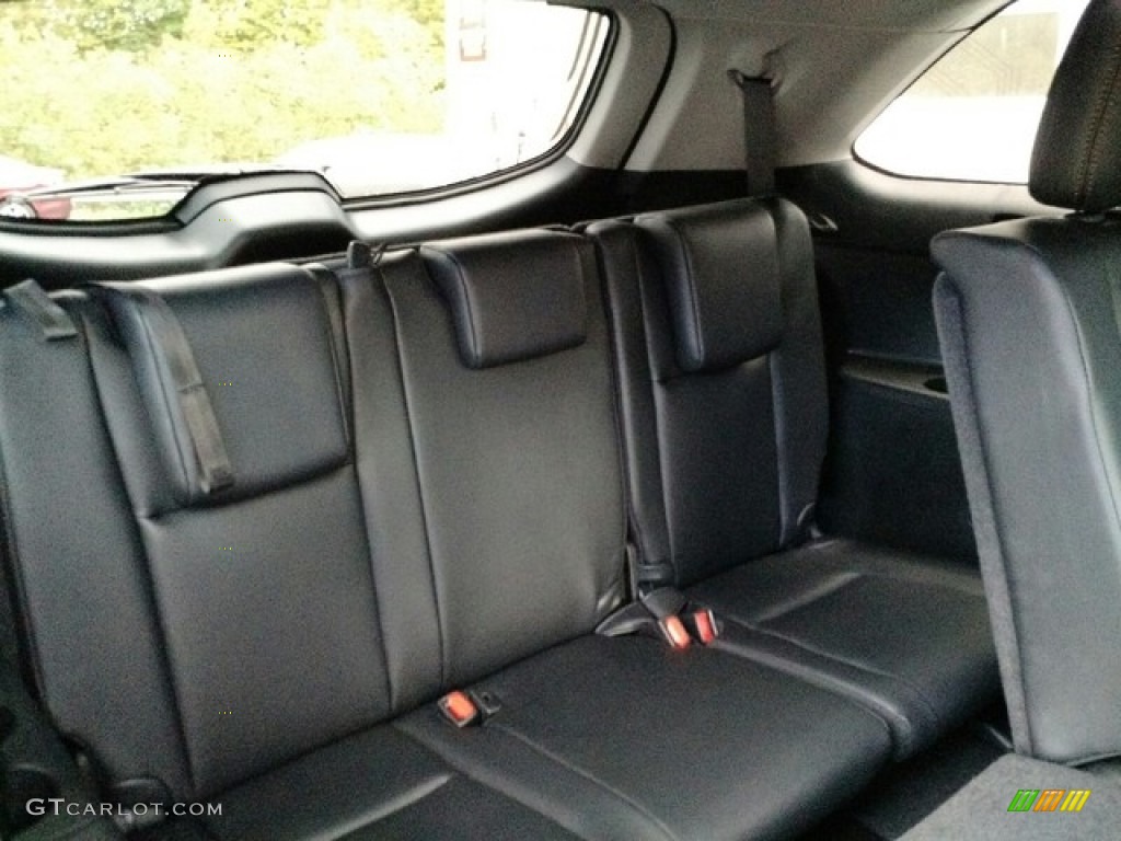 2019 Toyota Highlander XLE AWD Rear Seat Photo #130076814