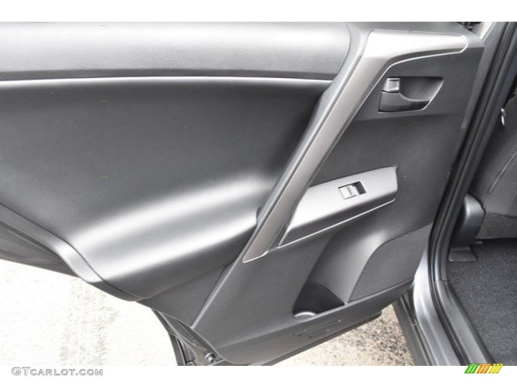 2018 RAV4 XLE AWD Hybrid - Magnetic Gray Metallic / Black photo #21