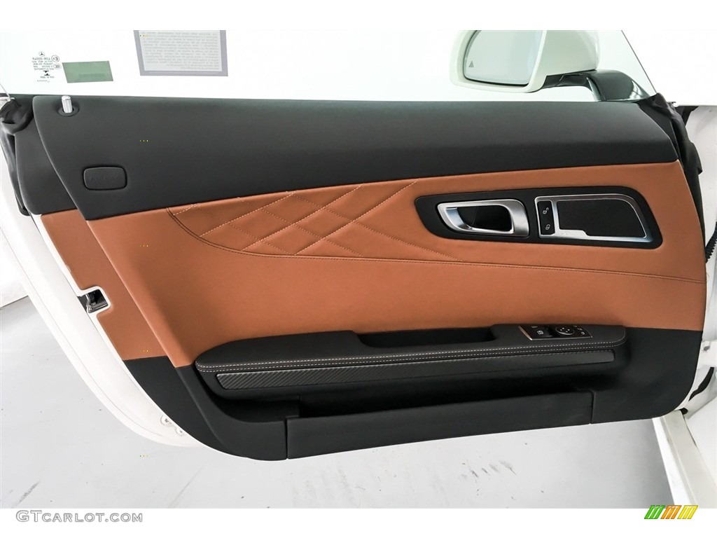 2018 Mercedes-Benz AMG GT C Roadster Saddle Brown Door Panel Photo #130084530