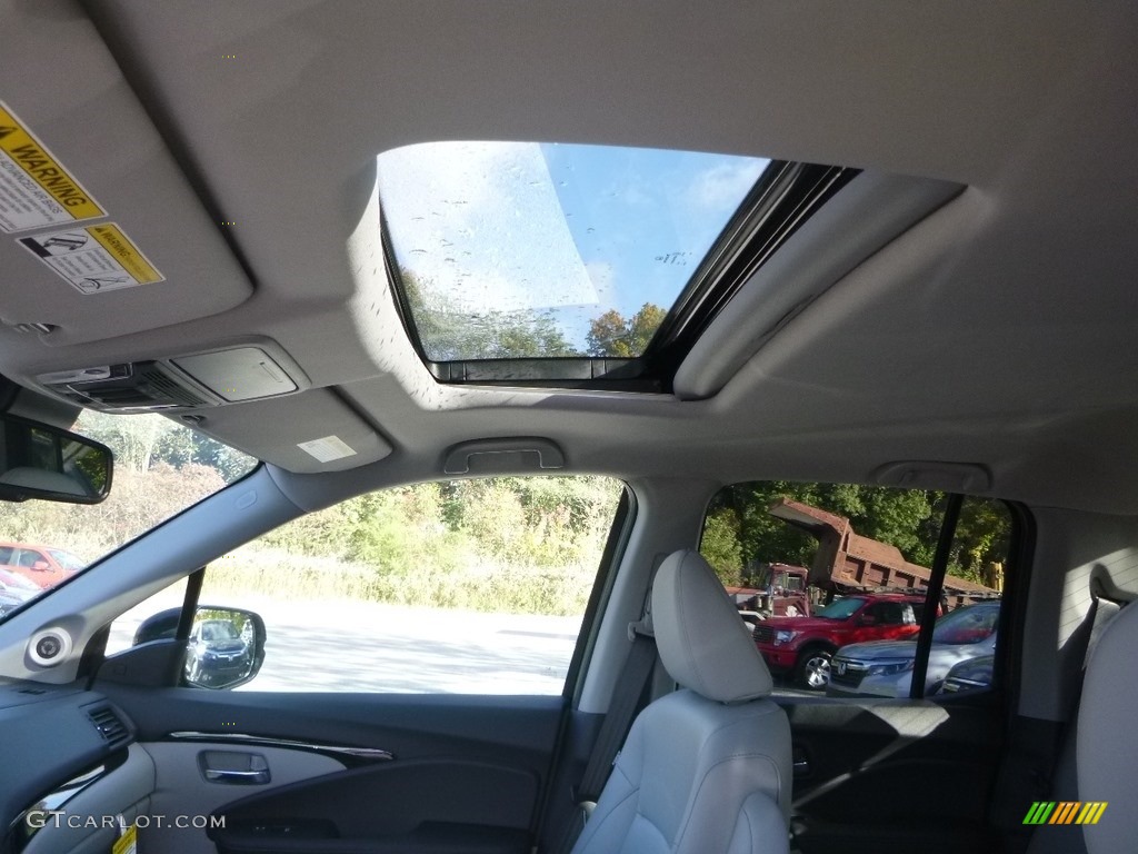 2019 Honda Ridgeline RTL-E AWD Sunroof Photos