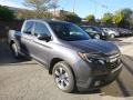 Front 3/4 View of 2019 Ridgeline RTL AWD