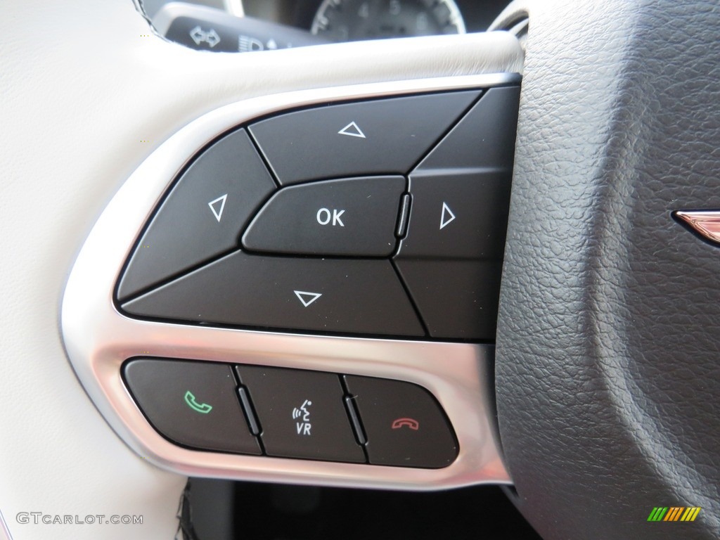 2019 Chrysler Pacifica Limited Controls Photo #130086219