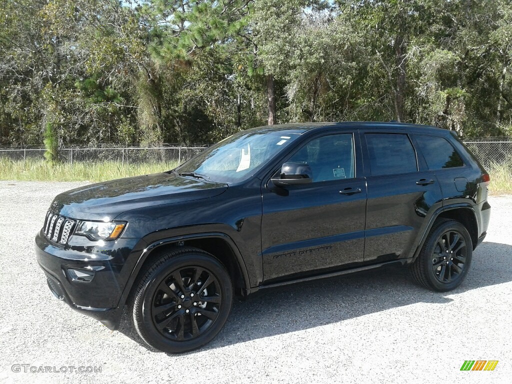 Diamond Black Crystal Pearl 2019 Jeep Grand Cherokee Altitude Exterior Photo #130087107