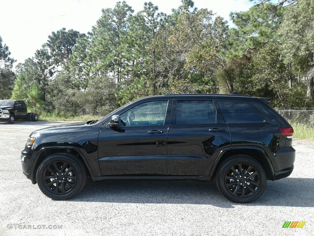 Diamond Black Crystal Pearl 2019 Jeep Grand Cherokee Altitude Exterior Photo #130087138