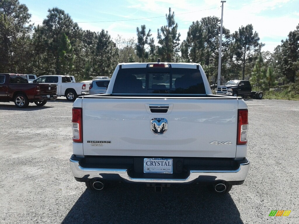 2019 1500 Big Horn Crew Cab 4x4 - Bright White / Black photo #4