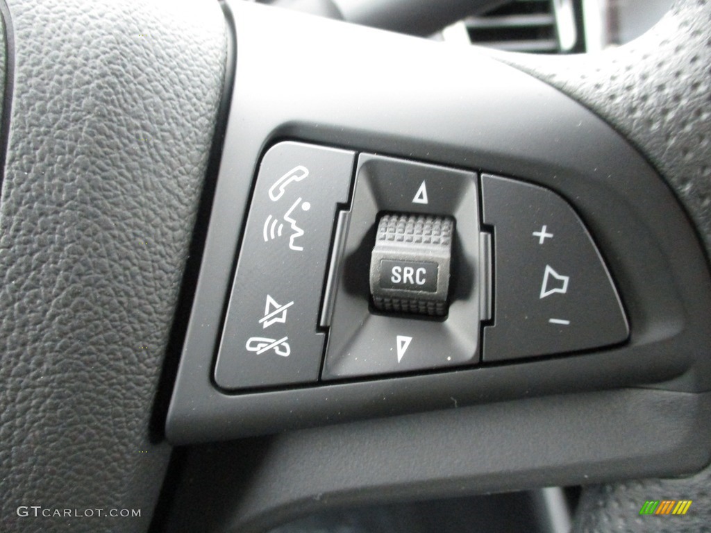 2019 Chevrolet Trax LS AWD Controls Photo #130089528
