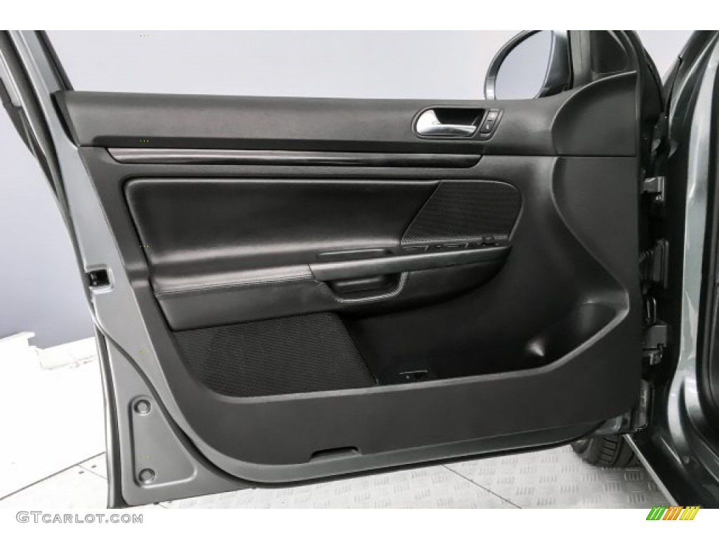 2012 Jetta TDI SportWagen - Platinum Gray Metallic / Titan Black photo #23