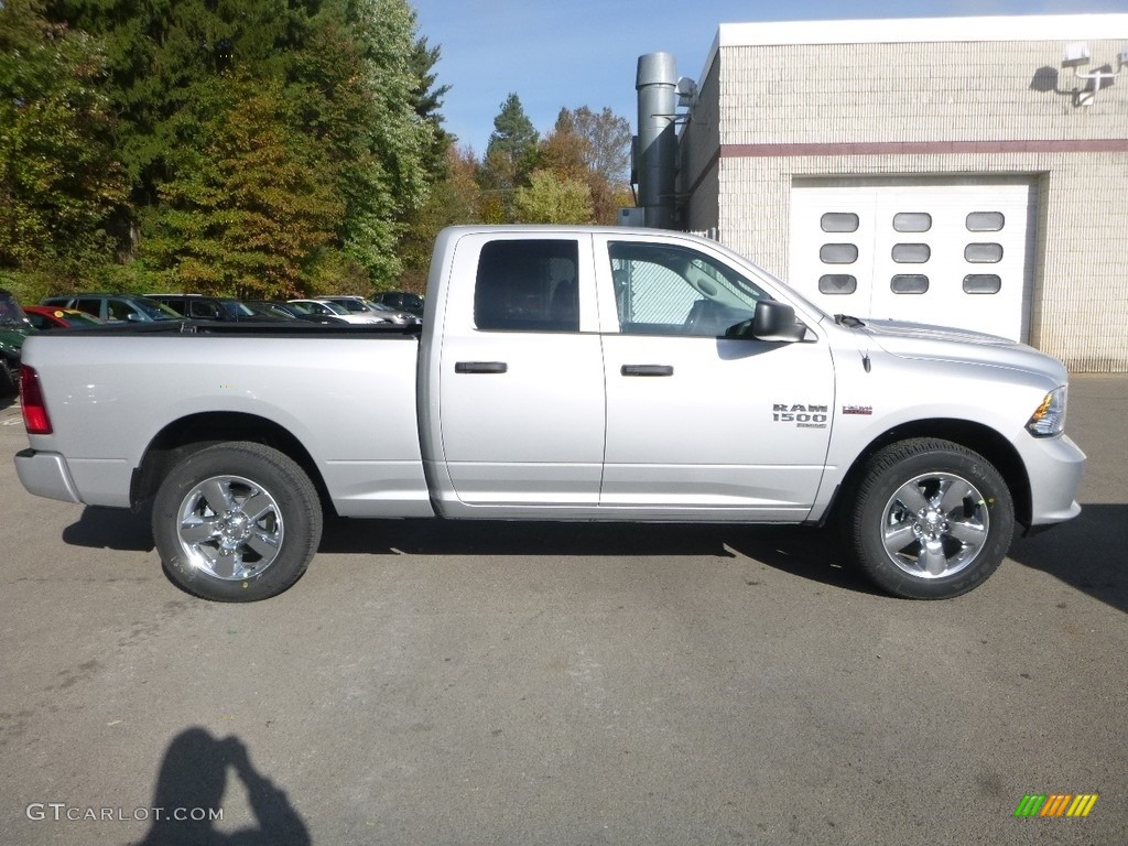 2019 1500 Classic Tradesman Quad Cab 4x4 - Bright Silver Metallic / Black/Diesel Gray photo #6