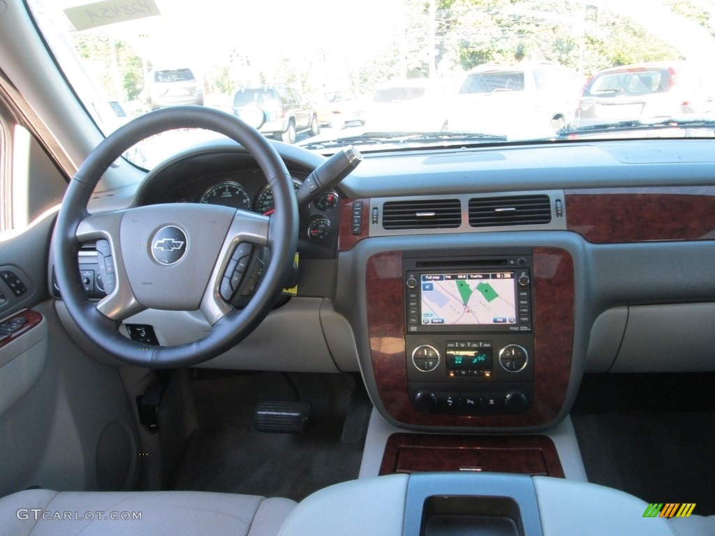 2010 Tahoe LTZ 4x4 - Taupe Gray Metallic / Ebony photo #25