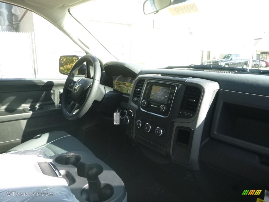 2019 1500 Classic Tradesman Quad Cab 4x4 - Bright Silver Metallic / Black/Diesel Gray photo #11