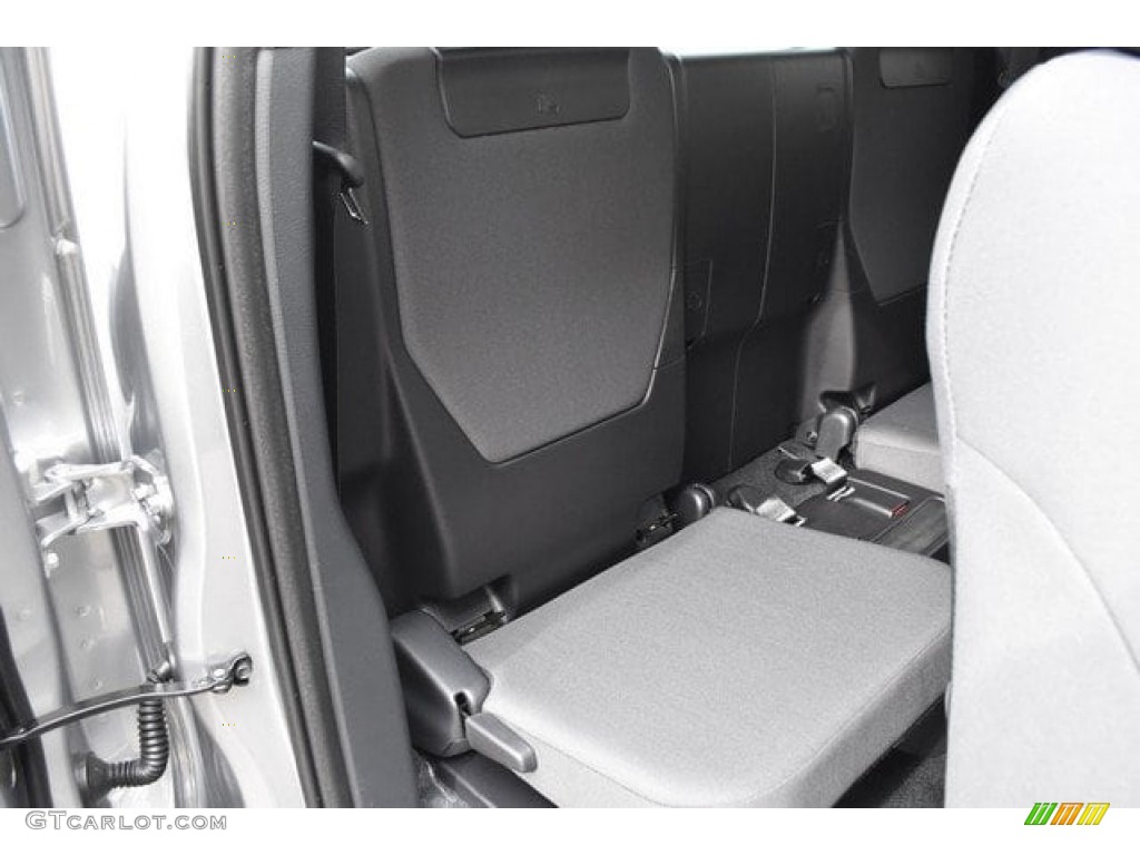 2019 Toyota Tacoma TRD Off-Road Access Cab 4x4 Rear Seat Photos