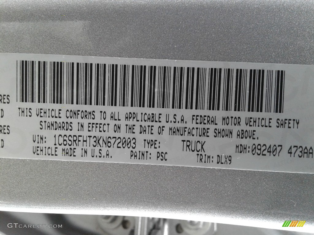 2019 1500 Limited Crew Cab 4x4 - Billett Silver Metallic / Black photo #39