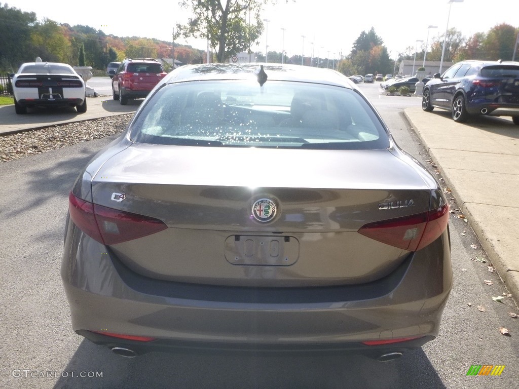 2019 Giulia Ti Lusso AWD - Imola Titanium Metallic / Black/Crema photo #7