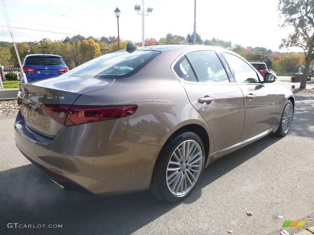 2019 Giulia Ti Lusso AWD - Imola Titanium Metallic / Black/Crema photo #9