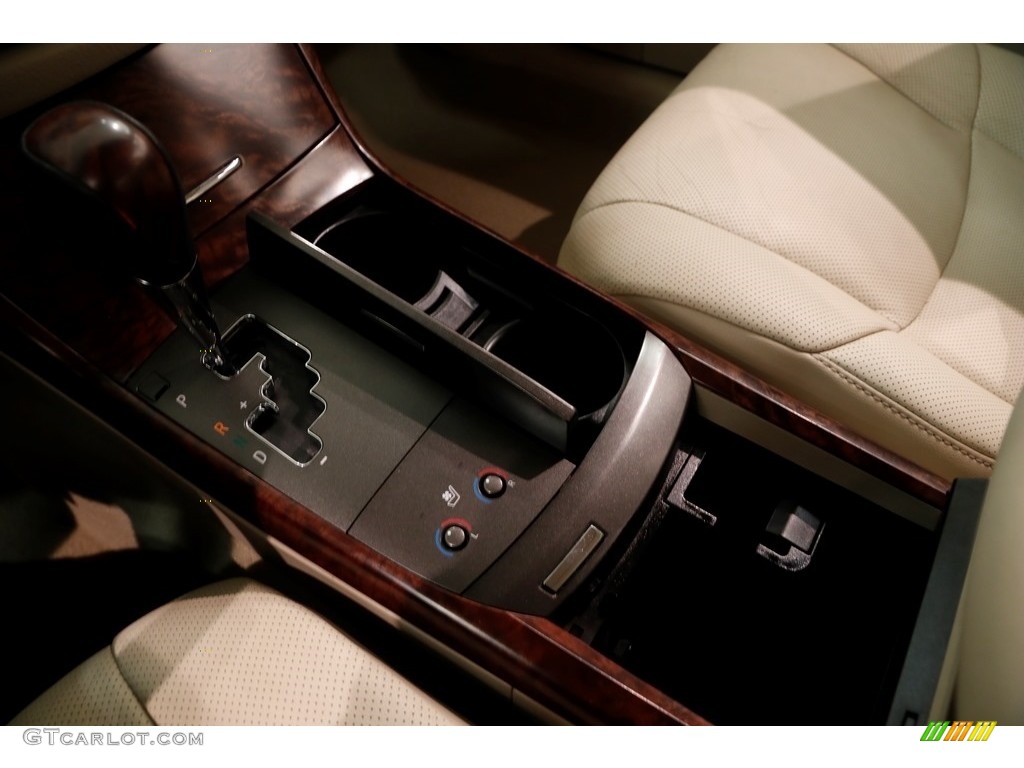 2011 Avalon Limited - Black / Ivory photo #18