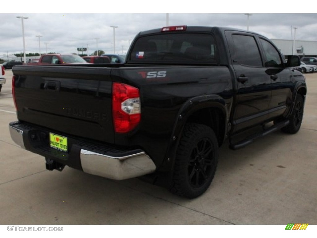 2019 Tundra TSS Off Road CrewMax - Midnight Black Metallic / Graphite photo #8