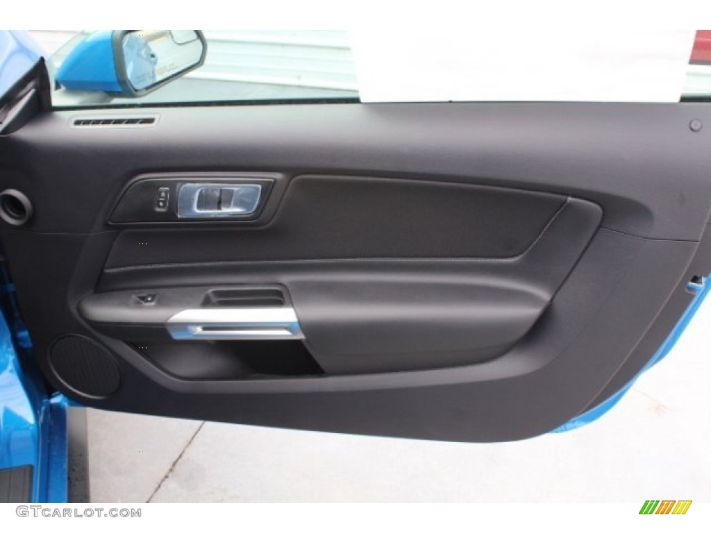 2019 Ford Mustang GT Fastback Ebony Door Panel Photo #130108724