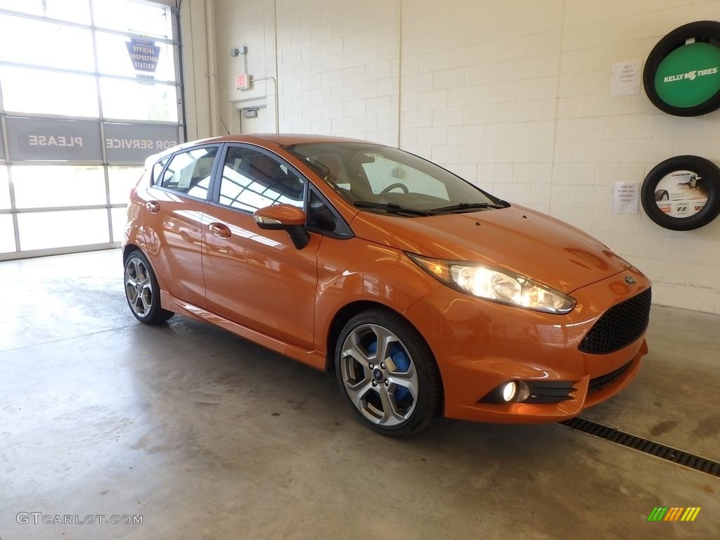 2018 Fiesta ST Hatchback - Orange Spice / Molten Orange/Charcoal Recaro photo #1
