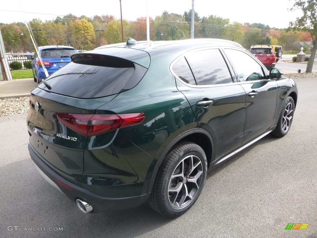 2019 Stelvio Ti AWD - Verde Visconti (Green) Metallic / Black photo #8
