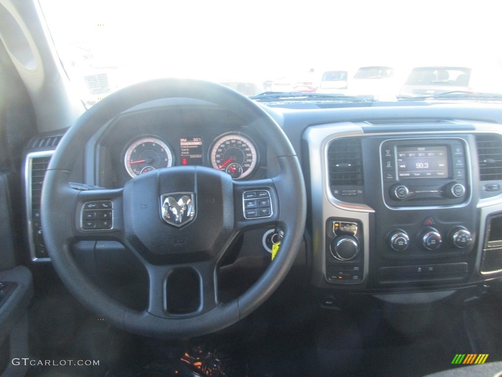 2018 1500 SLT Quad Cab 4x4 - Bright White / Black/Diesel Gray photo #10