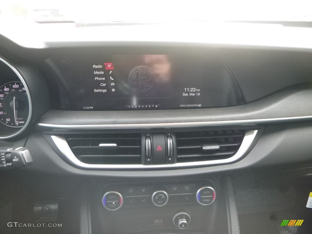 2019 Stelvio Ti AWD - Verde Visconti (Green) Metallic / Black photo #22