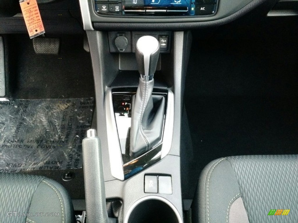 2019 Toyota Corolla LE Transmission Photos
