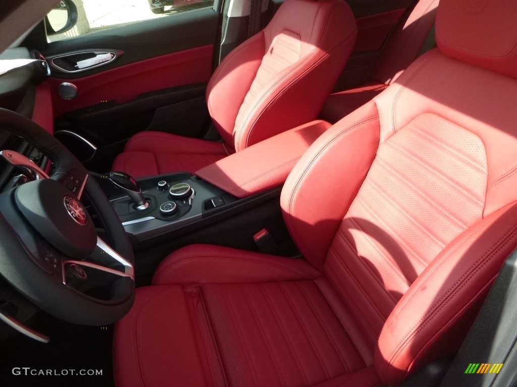 2018 Giulia Ti AWD - Vesuvio Gray Metallic / Black/Red photo #21