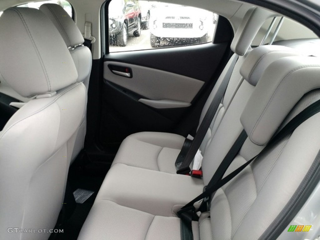 2019 Toyota Yaris LE Rear Seat Photo #130114895