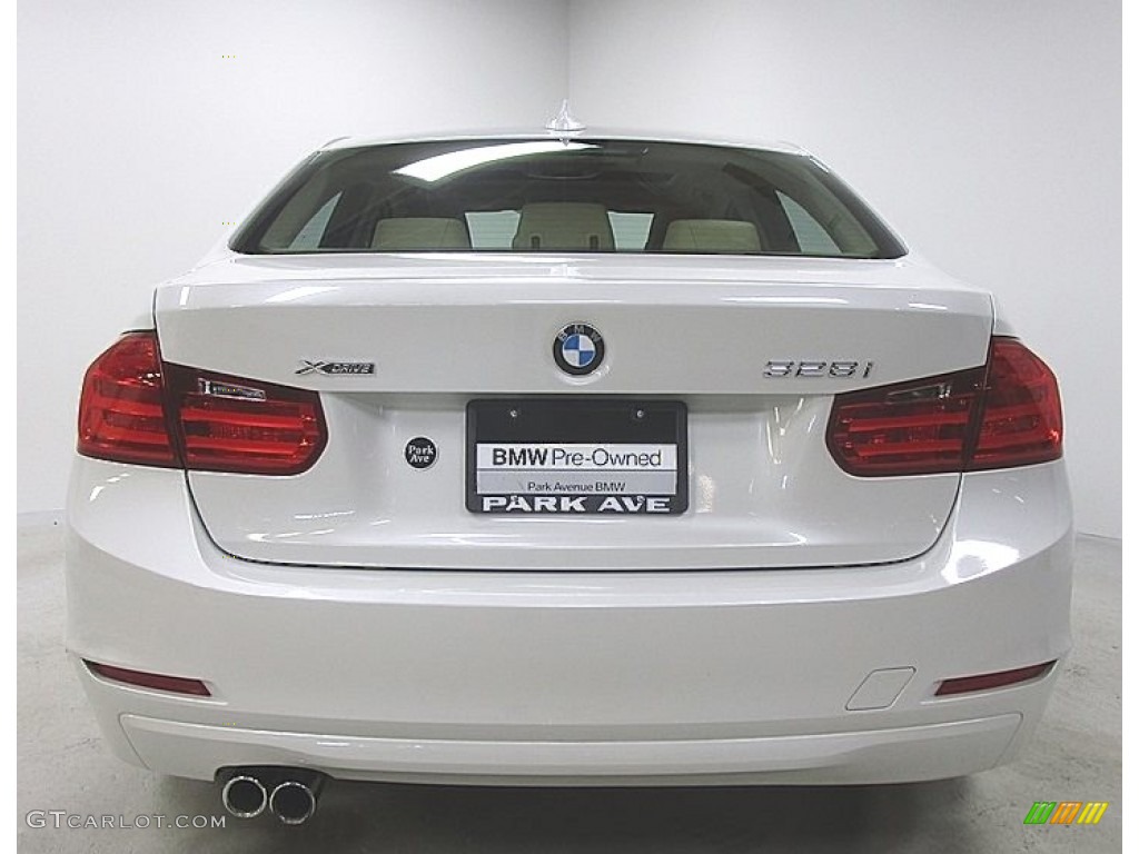 2015 3 Series 328i xDrive Sedan - Mineral White Metallic / Venetian Beige photo #3