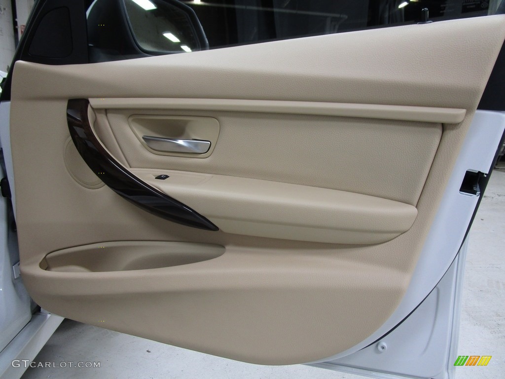 2015 3 Series 328i xDrive Sedan - Mineral White Metallic / Venetian Beige photo #13