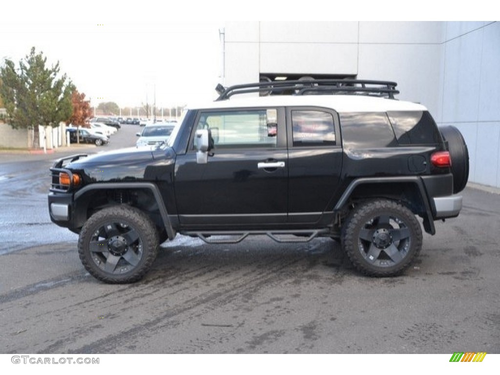 2013 FJ Cruiser 4WD - Black / Dark Charcoal photo #3