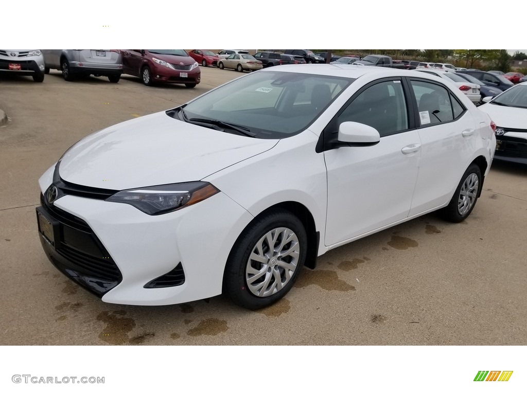 Super White 2019 Toyota Corolla LE Exterior Photo #130126943