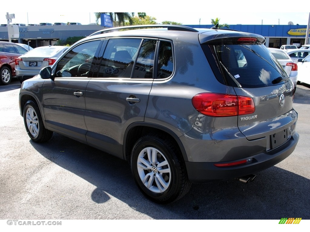 2016 Tiguan S - Pepper Gray Metallic / Beige/Black photo #6